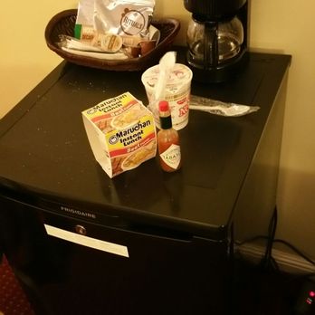 Carson Tahoe Hotel - Mini fridge & coffee maker (hot sauce & Instant Ramen not included, lol.) - Hotels Near Me - Carson City, Nevada Carson Tahoe Hotel - Mini fridge & coffee maker (hot sauce & Instant Ramen not included, lol.) - Hotels Near Me - Carson City, Nevada
