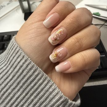 French Nails - Nail Salons Near Me - Signal Hill, California
