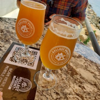 Ballast Point Brewing Long Beach - Aloha sculpin 7% and Hazy IPA 7.5% - Breweries Near Me - Long Beach, California