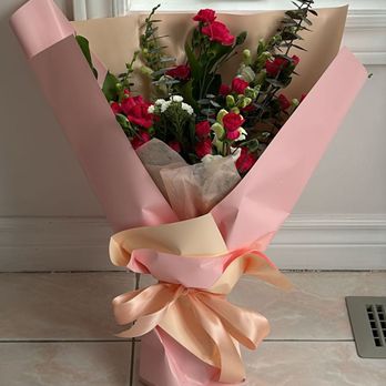 Wintergreen Florist - $50 + tax - Florists Near Me - Richmond Hill, Ontario Wintergreen Florist - $50 + tax - Florists Near Me - Richmond Hill, Ontario