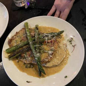 Grazia Italian Kitchen - Chicken Limone - Italian Near Me - Pearland, Texas