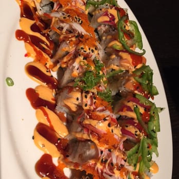 Hoshi Sushi - 911 roll and samurai roll - Sushi Bars Near Me - Fullerton, California Hoshi Sushi - 911 roll and samurai roll - Sushi Bars Near Me - Fullerton, California