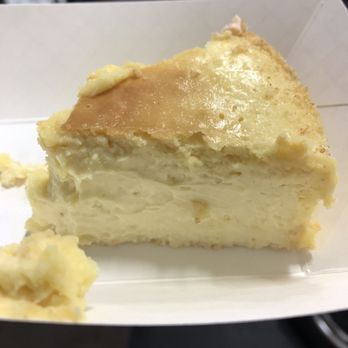 Chef Linzione - The lemon pudding nightmare Chef Linzione passes off as a cheesecake. Notice there's no cookie crust. Look at the texture. - Personal Chefs Near Me Chef Linzione - The lemon pudding nightmare Chef Linzione passes off as a cheesecake. Notice there's no cookie crust. Look at the texture. - Personal Chefs Near Me