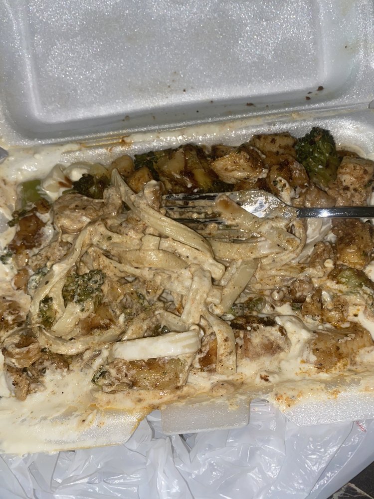 The Crab House, Warren Roadtrippers