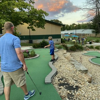 Lakeview Putt And Play - Mini Golf Near Me - Arden, North Carolina