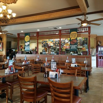 Farmer Boys - Not very busy on a Saturday afternoon. - Burgers Near Me - Beaumont, California