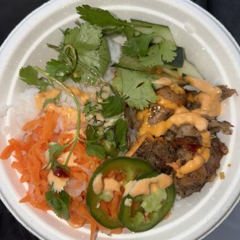 Tea and Milk - Free Sampler Lemongrass Chicken Rice Bowl (not on the menu yet) - Bubble Tea Near Me - Astoria, New York Tea and Milk - Free Sampler Lemongrass Chicken Rice Bowl (not on the menu yet) - Bubble Tea Near Me - Astoria, New York