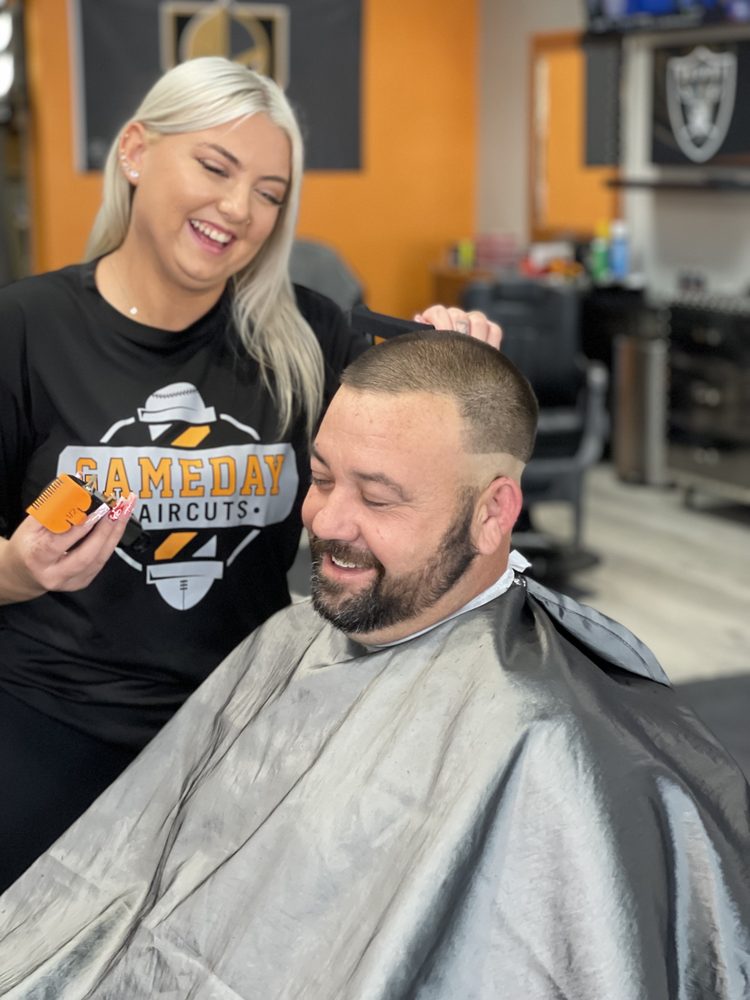 GAMEDAY HAIRCUTS - Updated July 2024 - 13 Photos & 11 Reviews - 6020 W