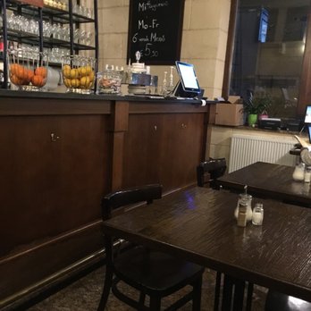 Pierre - Cafes Near Me - Vienna, 9