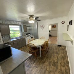 Miner's Inn - Miner's Inn has a full kitchen with everything you need to cook a wonderful meal.