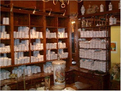 Herboristerie de la Place de Clichy