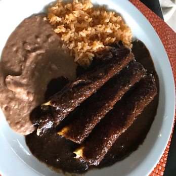 La Cazuela del Mole - Amazing food, enchiladas mole pictured - Mexican Near Me - Rosarito, BCN