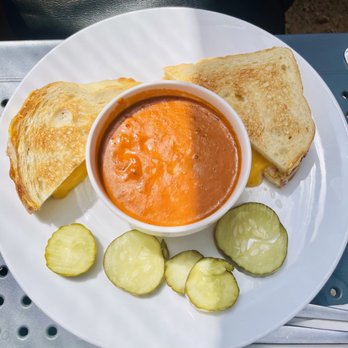 Harry's Bar - 3 Cheese Grilled Cheese w/ Tomato Bisque - Sports Bars Near Me - San Francisco, California
