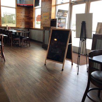 Dickey's Barbecue Pit - Barbeque Near Me - Marianna, Florida