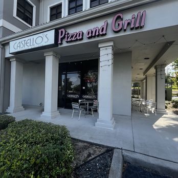 Castello's Pizza - Outside - Pizza Near Me - Clermont, Florida Castello's Pizza - Outside - Pizza Near Me - Clermont, Florida