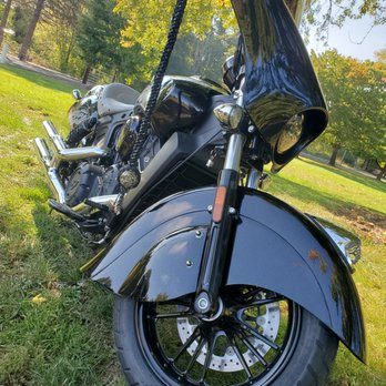 Hollister Powersports - Front fender like on a darkhorse, aftermarket exhaust. - Motorcycle Dealers Near Me - Hollister, California