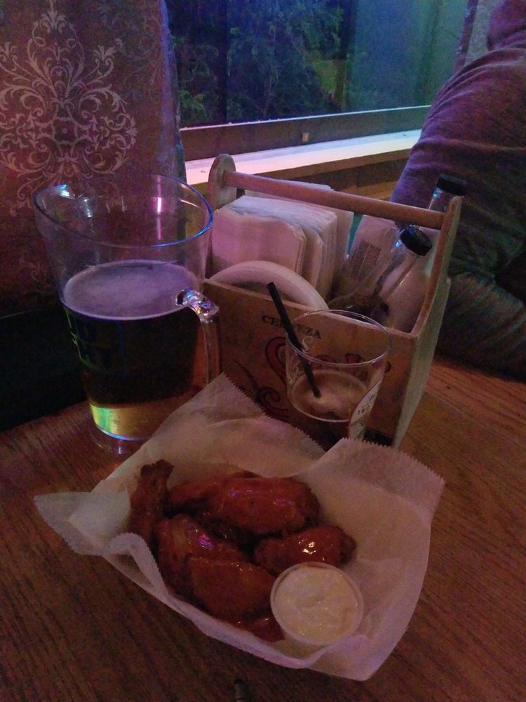 LENORA’S BAR & GRILL 14 Photos & 48 Reviews 129 Johnson Ave