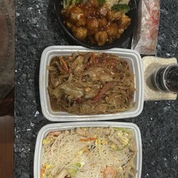 China King 1 - Honey chicken, moo shu pork & house mei fun