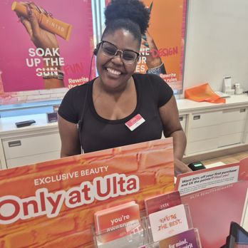 Ulta Beauty - Amazing customer service by Lijah! - Hair Salons Near Me - Compton, California Ulta Beauty - Amazing customer service by Lijah! - Hair Salons Near Me - Compton, California