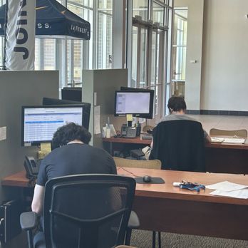LA Fitness - Another day at LA Fitness, and the employees are hard at work at surfing the web. The employees here are absolute sloths!!! - Gyms Near Me - Webster, New York