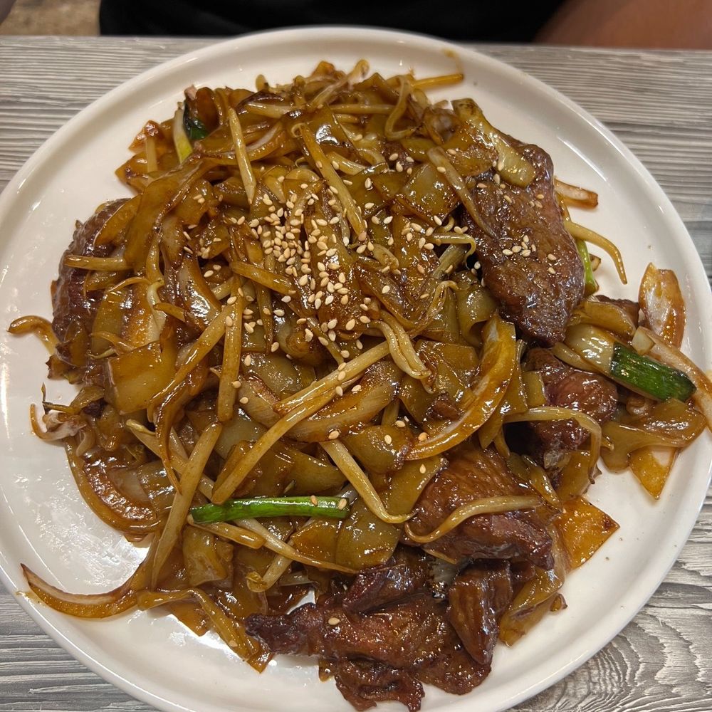 Baby Cafe - 8. Dry Beef Chow Fun - Desserts Near Me - Boston, Massachusetts Baby Cafe - 8. Dry Beef Chow Fun - Desserts Near Me - Boston, Massachusetts