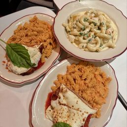 CHICKEN PARM PLATTER CHICKEN PARM PLATTER