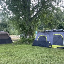 Flux River Resort - Campsite in lower site by the lagoon