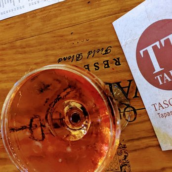 Tasca Tasca - Rosé - Wine Bars Near Me - Sonoma, California