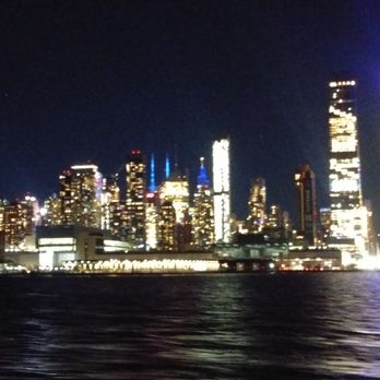 Circle Line Sightseeing Cruises - Boat Tours Near Me - New York, New York Circle Line Sightseeing Cruises - Boat Tours Near Me - New York, New York