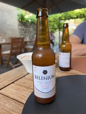 Le Benaton by null