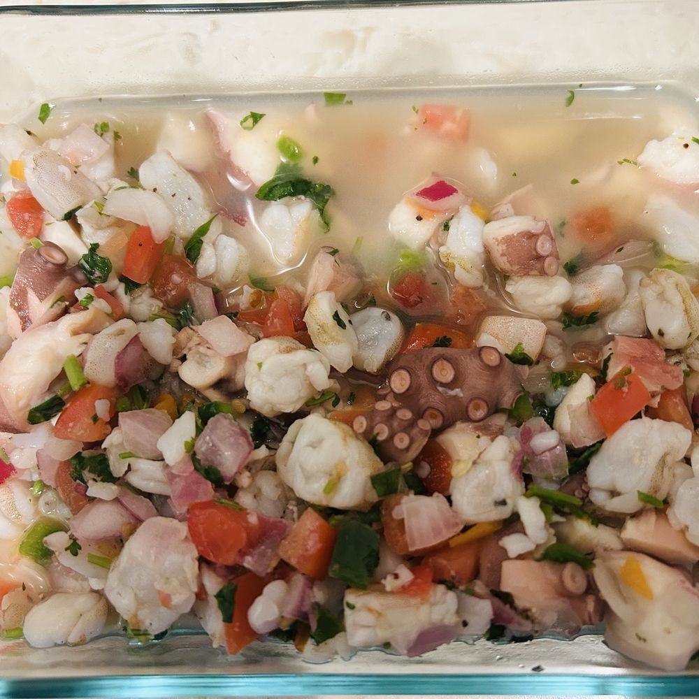 Mariscos El Pariente - Ceviche de camarones y pulpo (a portion of the grande size $24.99) sabroso - Seafood Near Me - Costa Mesa, California