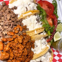 La Papa Loca - Taquitos with mozzarella cheese