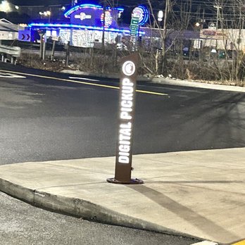 Chipotle Mexican Grill - They have digital pickup! - Mexican Near Me - Kingsport, Tennessee Chipotle Mexican Grill - They have digital pickup! - Mexican Near Me - Kingsport, Tennessee