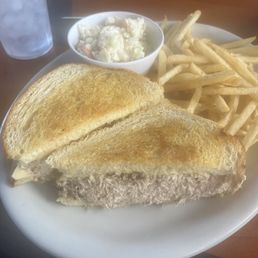Tuna melt Tuna melt