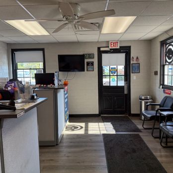 Accurate Auto - Auto Repair Near Me - Des Plaines, Illinois Accurate Auto - Auto Repair Near Me - Des Plaines, Illinois