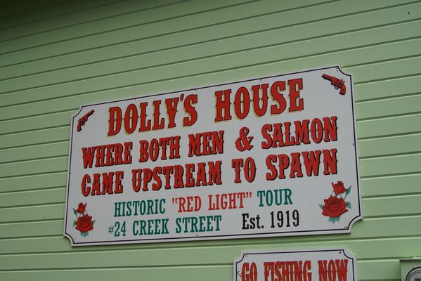 Dolly's House by null