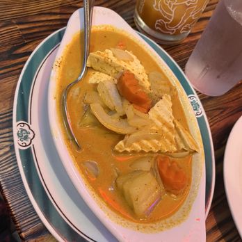 Thai House Restaurant - Yellow Curry (with tofu) - Thai Near Me - Palm Springs, California Thai House Restaurant - Yellow Curry (with tofu) - Thai Near Me - Palm Springs, California