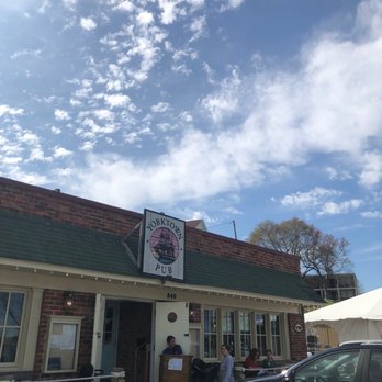 Yorktown Pub - The front of the building - Pubs Near Me - Yorktown, Virginia Yorktown Pub - The front of the building - Pubs Near Me - Yorktown, Virginia