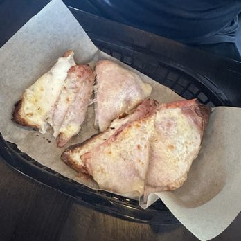 Jerome's Cafe & Bakery - croque monsieur - Cafes Near Me - Clearwater, Florida