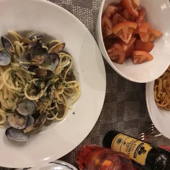 Le Tavernelle - Pasta a la vongole AMAZING - Seafood Near Me - Rome, RM