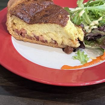 L'Atelier Cafe - Quiche Lorraine - French Near Me - Palm Springs, California L'Atelier Cafe - Quiche Lorraine - French Near Me - Palm Springs, California