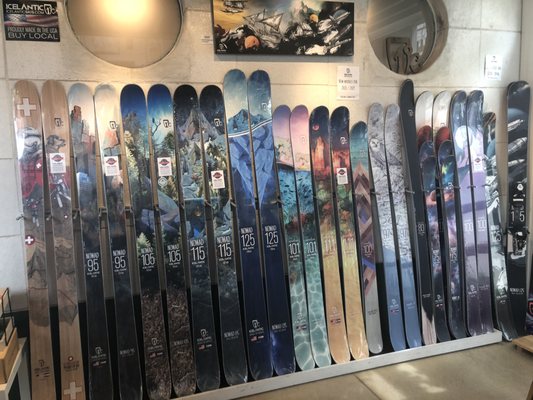 Icelantic Skis by null