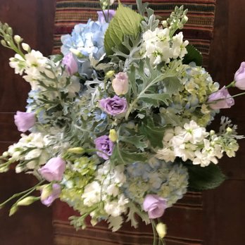 Every Bloomin' Thing - Florists Near Me - Coralville, Iowa Every Bloomin' Thing - Florists Near Me - Coralville, Iowa