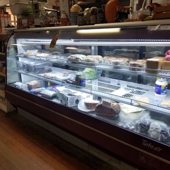 Dayville Merc - Deli case - Grocery Near Me - Dayville, Oregon