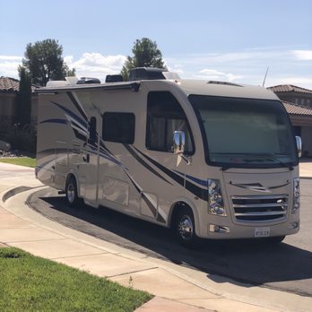 Camping World - Vacaville - RV Dealers Near Me - Vacaville, California