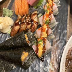 Orchard Park, Scallop Handroll, Salmon/Tuna Sashimi