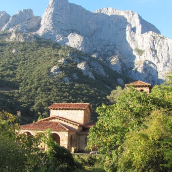 Iglesia de Santa María de Lebeña - Churches Near Me