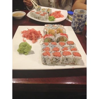 Chikurin - Philidelphia roll, chicken tempura roll and my favorite, spicy salmon roll ~ - Japanese Near Me - Brooklyn, New York Chikurin - Philidelphia roll, chicken tempura roll and my favorite, spicy salmon roll ~ - Japanese Near Me - Brooklyn, New York