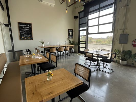 Rincon Mountain Winery Tasting Room by null