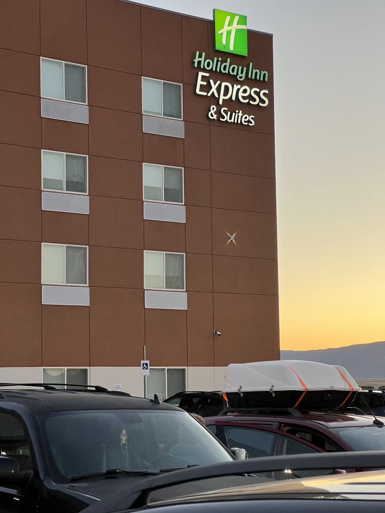HOLIDAY INN EXPRESS & SUITES GREEN RIVER Updated September 2024 68